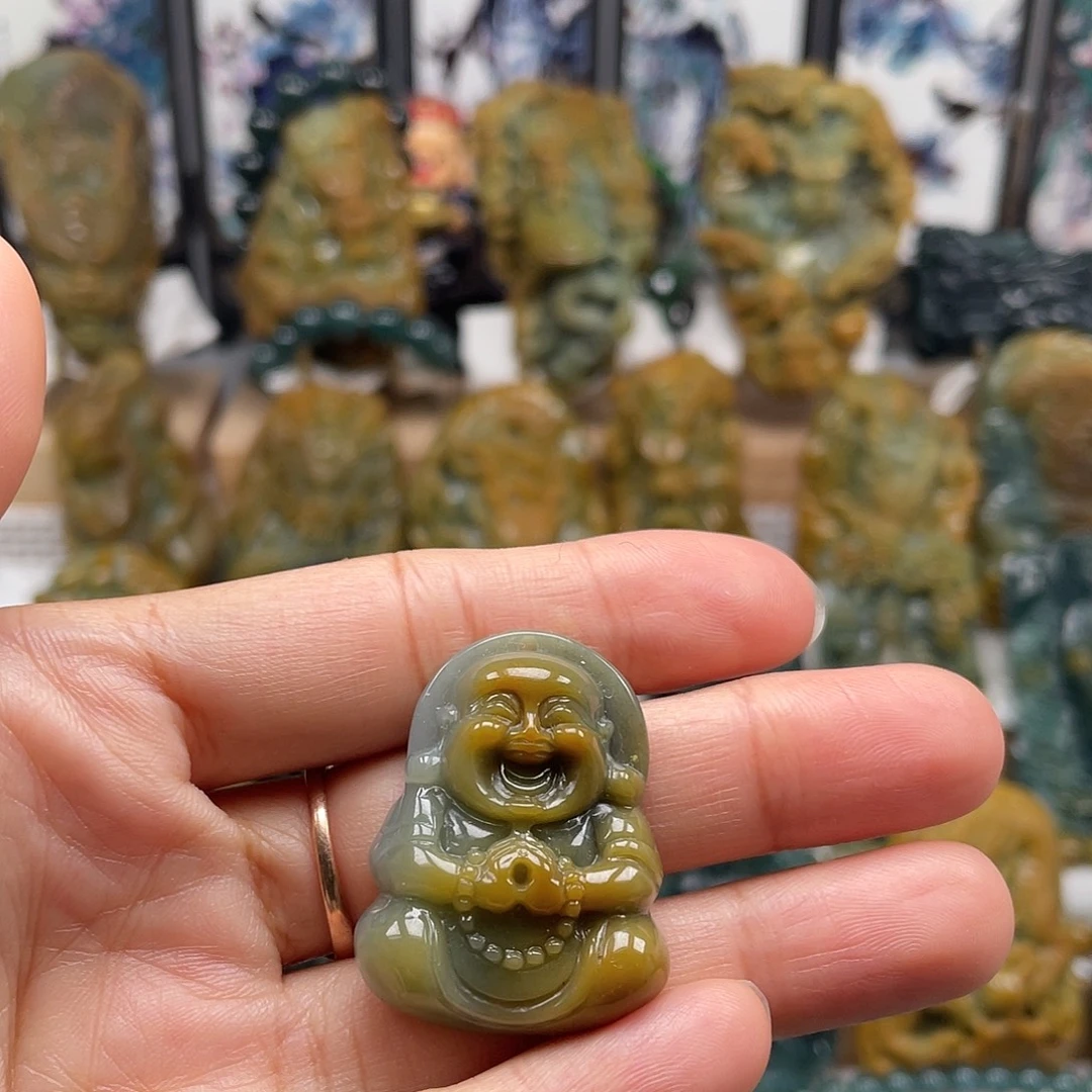 翡翠未镶嵌颈饰天然翡翠a货佛