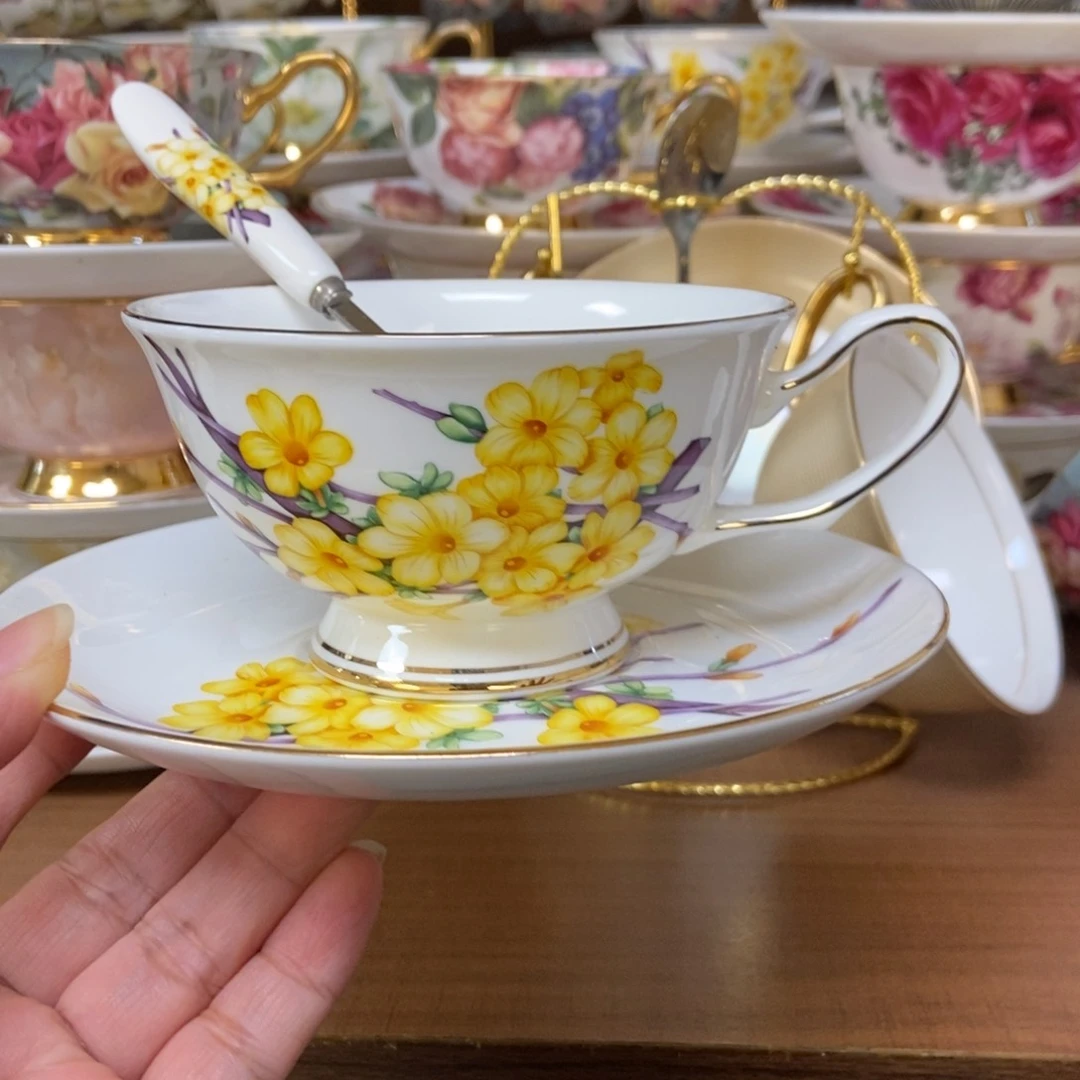 摆件高骨瓷一杯碟快递装