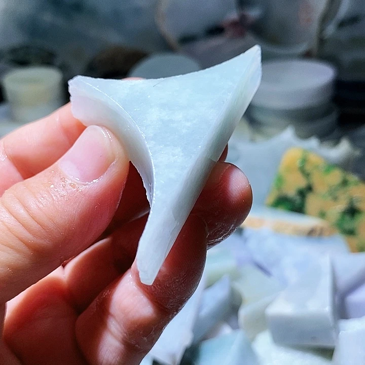散珠翡翠边角料56