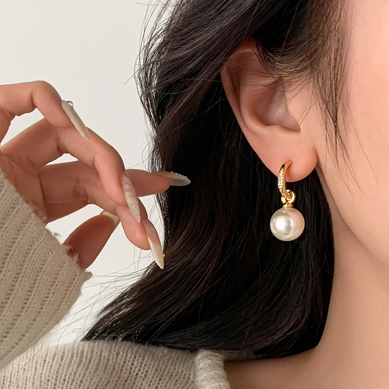 合金仿珍珠耳饰 999银针施家珍珠耳钉时尚个性设计感耳环小众气质
