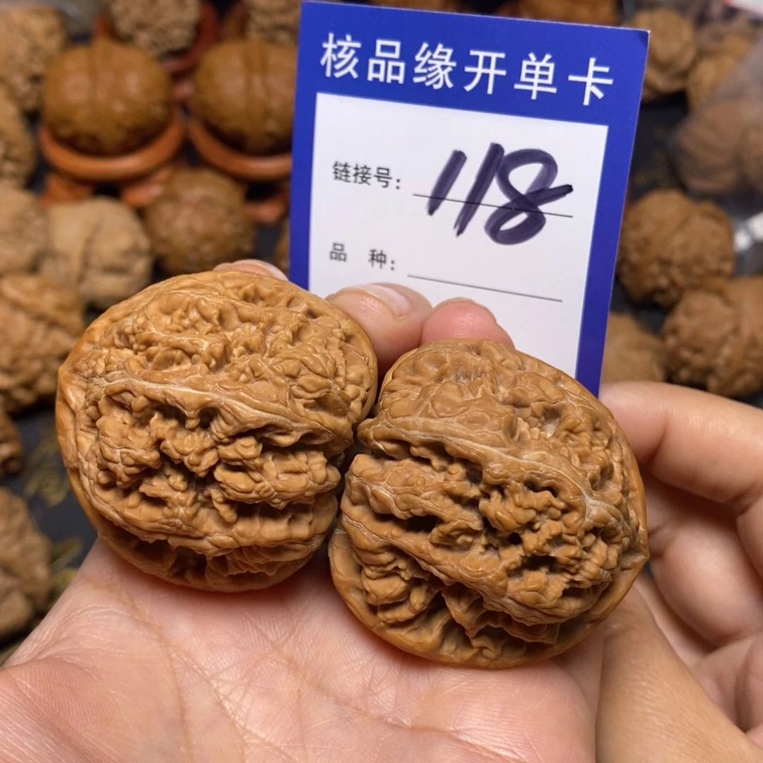 文玩核桃把件粗筋。 118