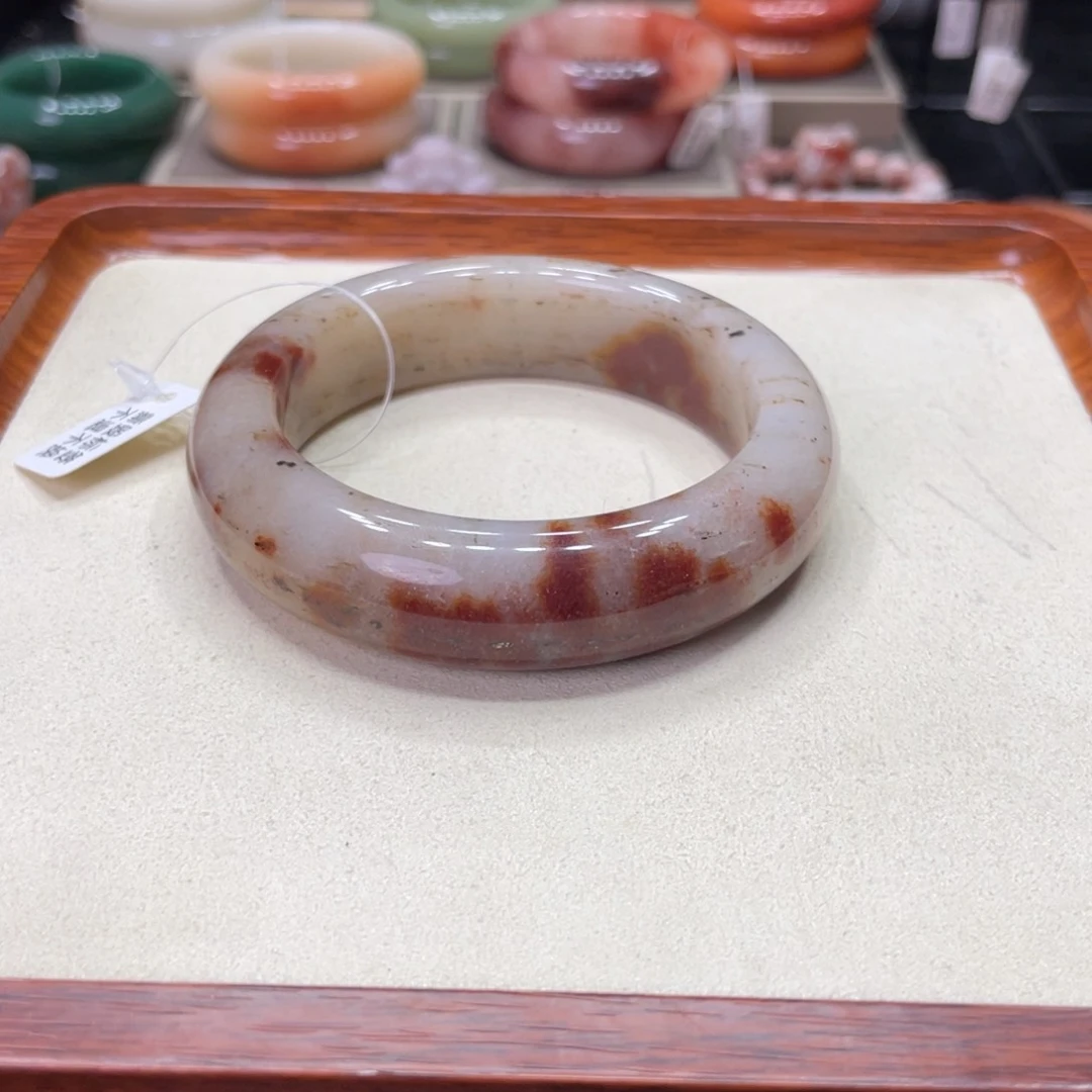 未镶嵌手镯石英岩玉夢****