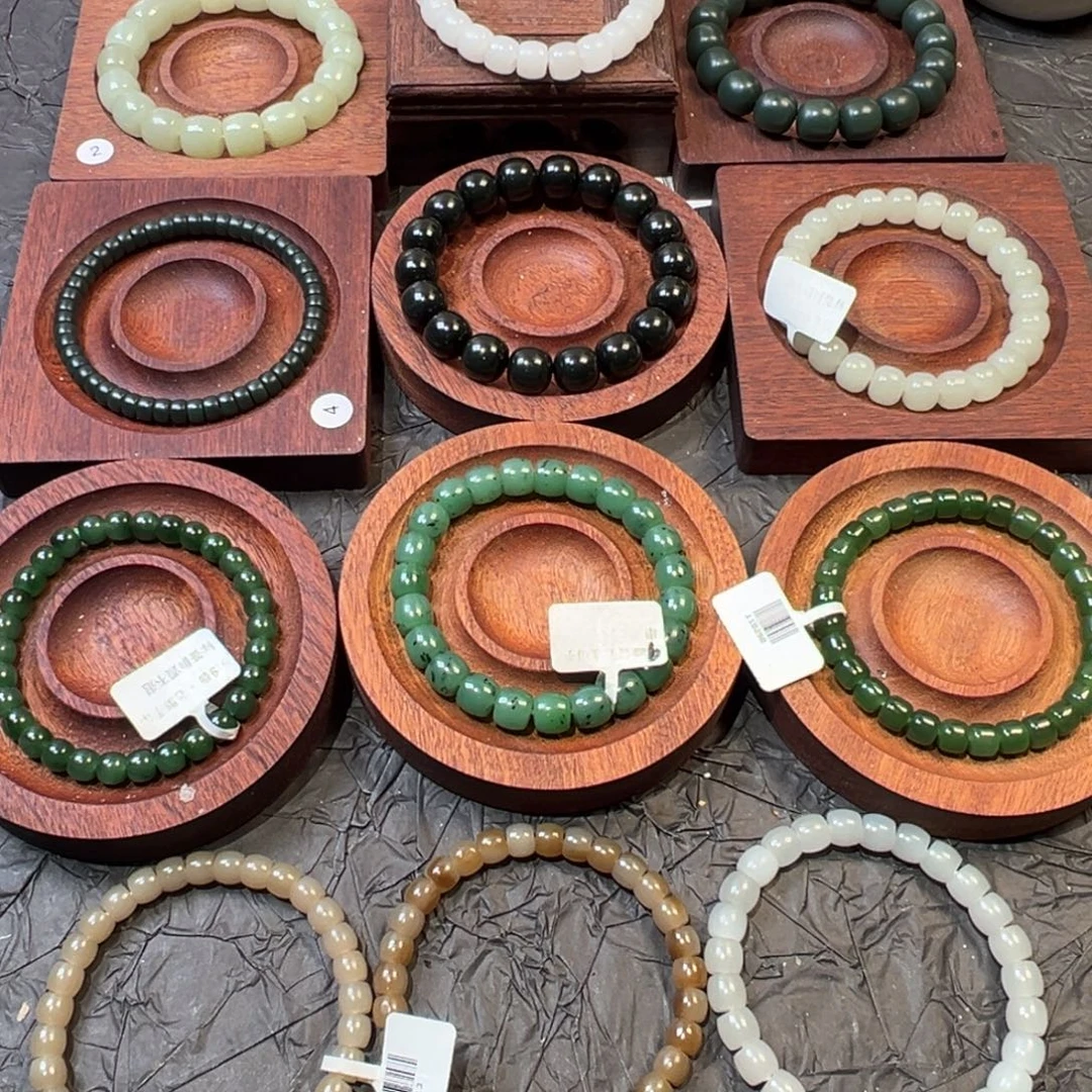 和田玉未镶嵌手链