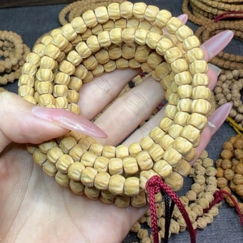 【闪购商品】柏香籽/百香籽手串佳***师