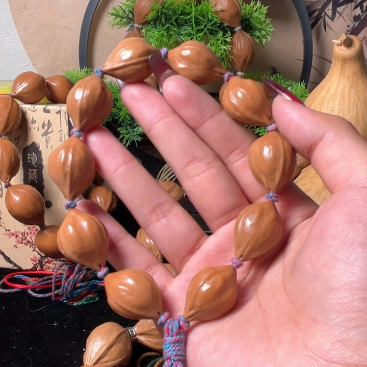 橄榄核手串/手链1.8鸡血红10福利