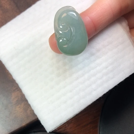 翡翠未镶嵌颈饰缅甸A货，每天下午1点半开播