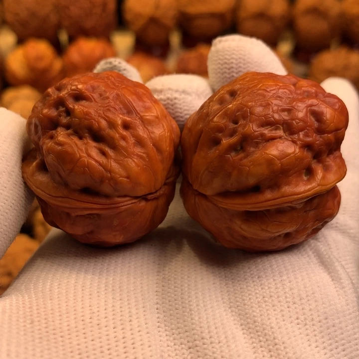 文玩核桃吊坠43哦哦哦哦