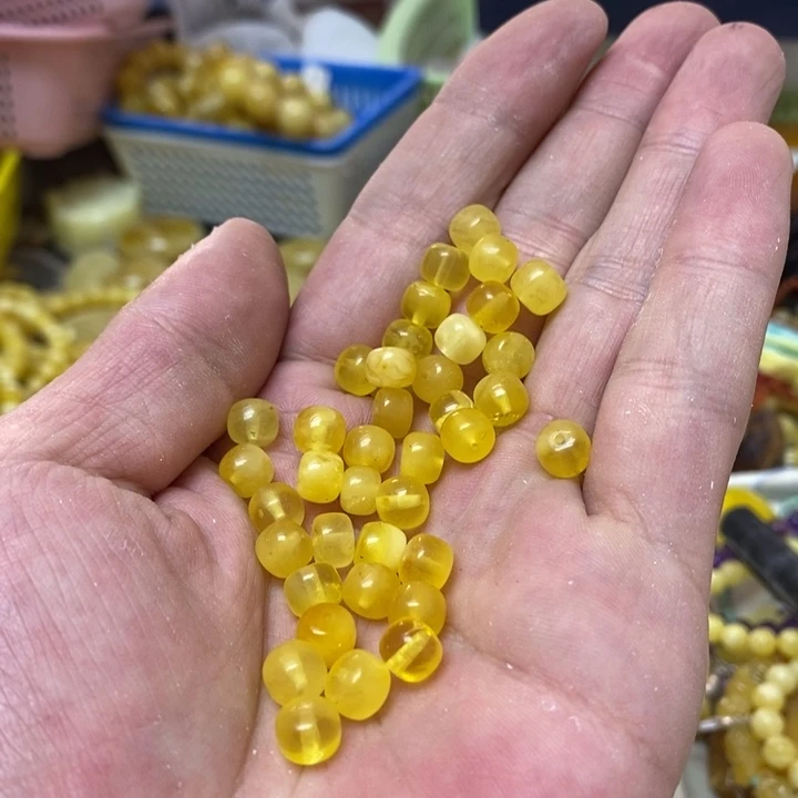 蜜蜡未镶嵌裸石多样性发货20个