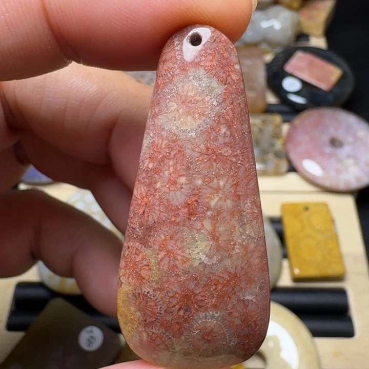 硅化玉未镶嵌纯天然色有机玉石保真色