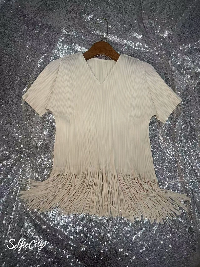 褶皱米杏流苏小上衣