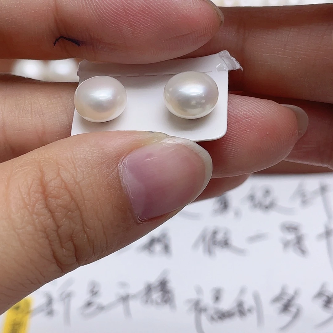 银S925镶嵌淡水珍珠耳饰小*妹