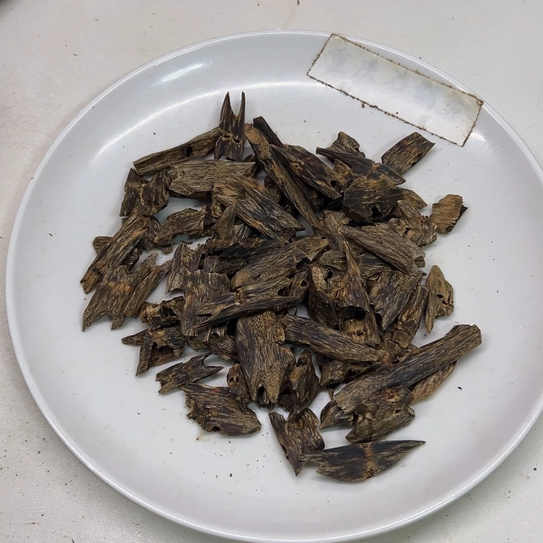 沉香碎屑沉香糖结94克