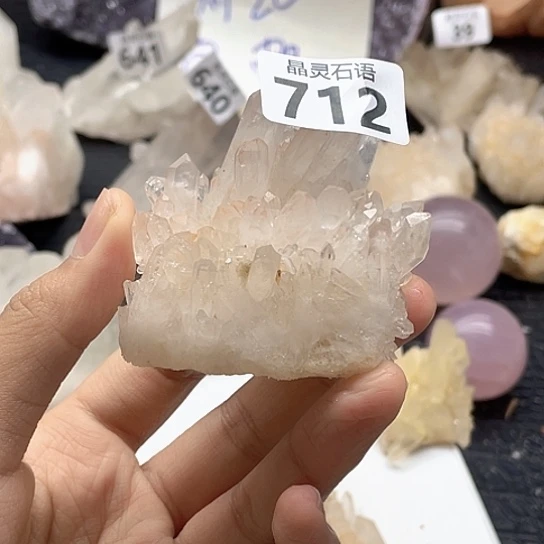 水晶未镶嵌大型摆件（非配饰）