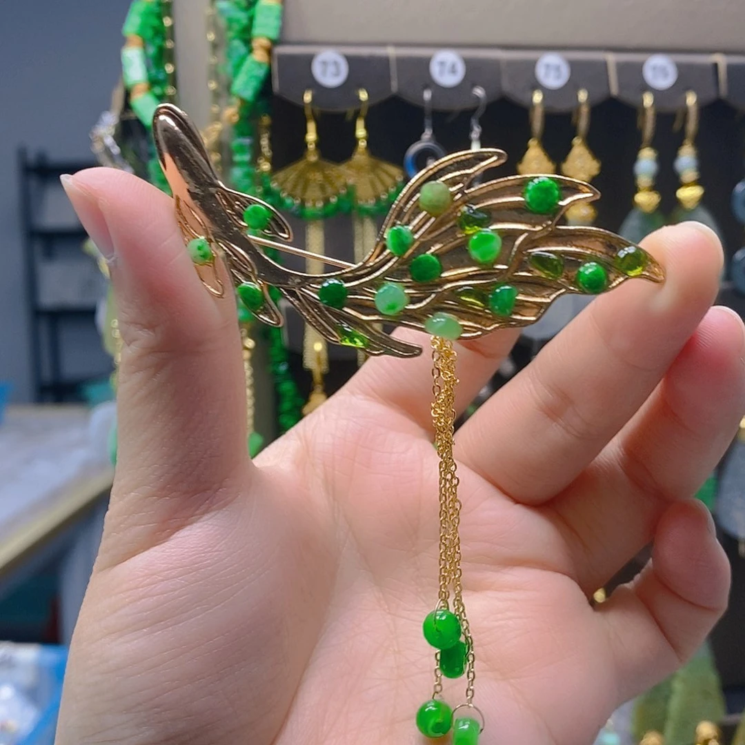 颈饰未镶嵌翡翠翡翠