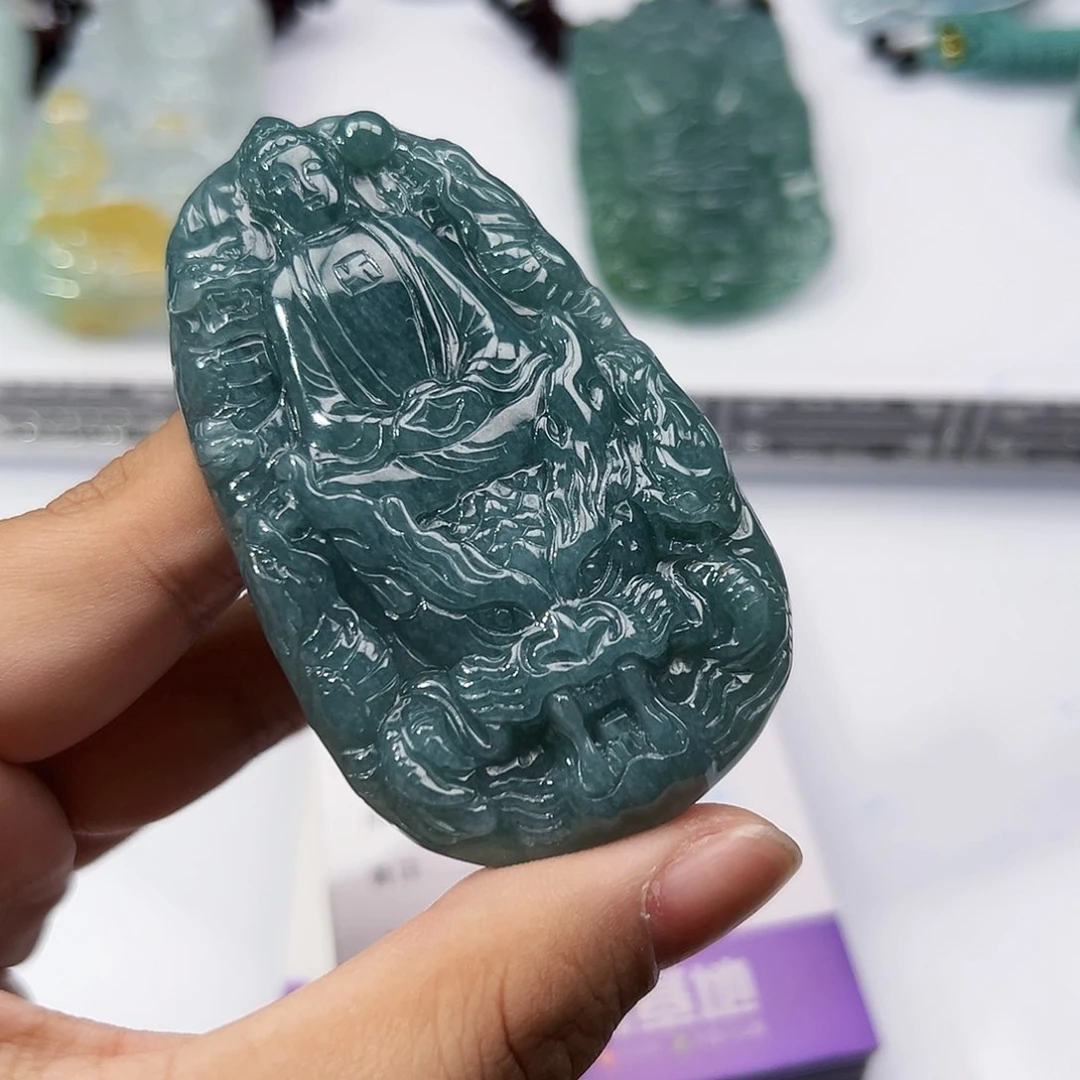 翡翠挂件未镶嵌吊坠