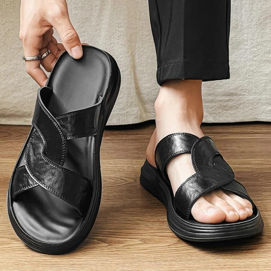 PT RICH男士凉鞋真皮软底轻便外穿高端时尚休闲黑色厚底半托青年