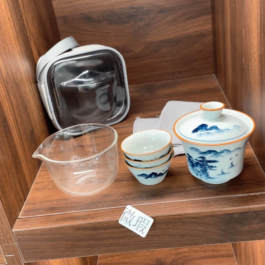 釉下手绘茶具微瑕