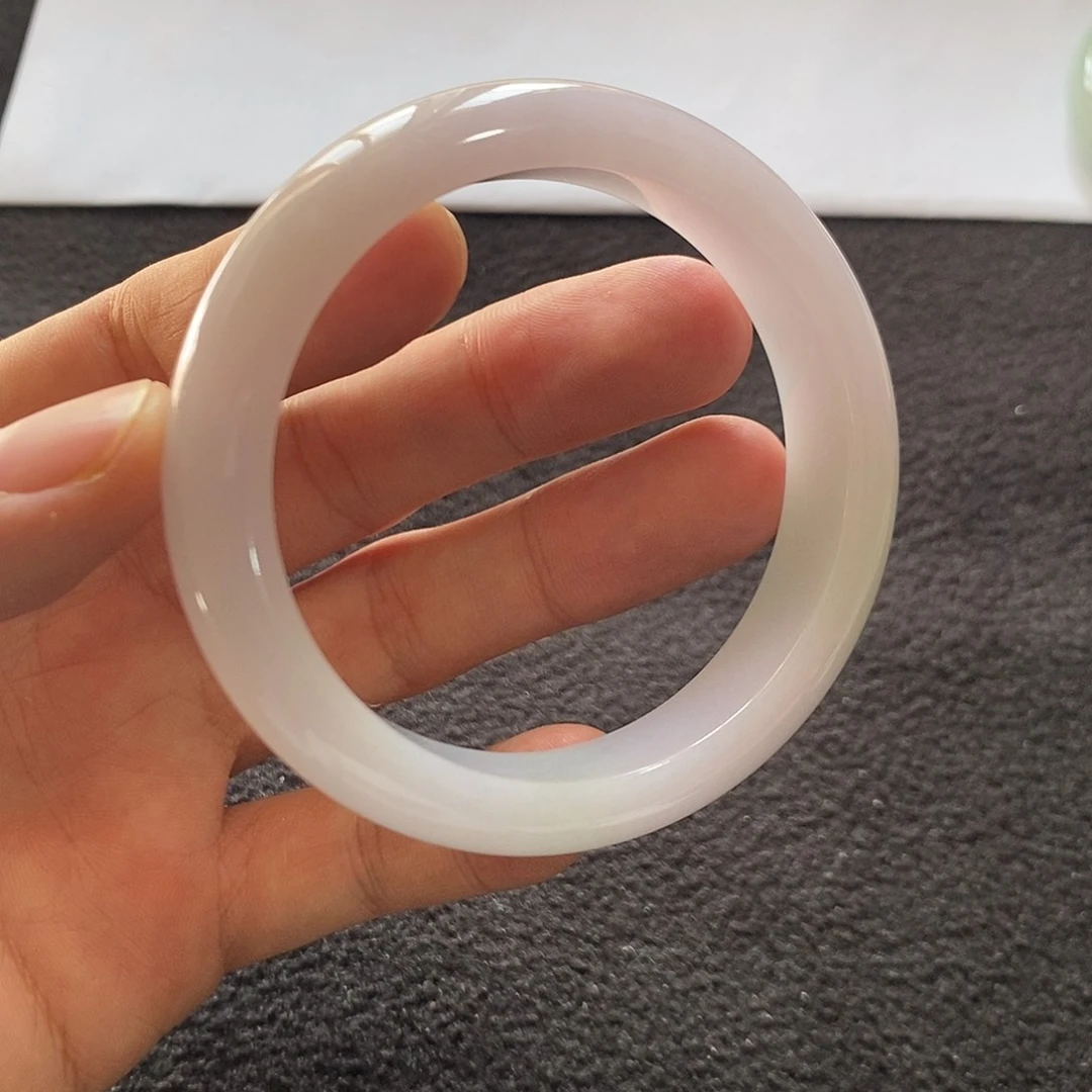 翡翠未镶嵌手镯手镯