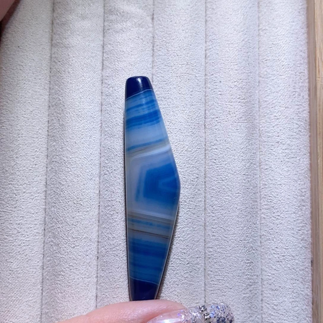 玛瑙/玉髓颈饰未镶嵌小****雨