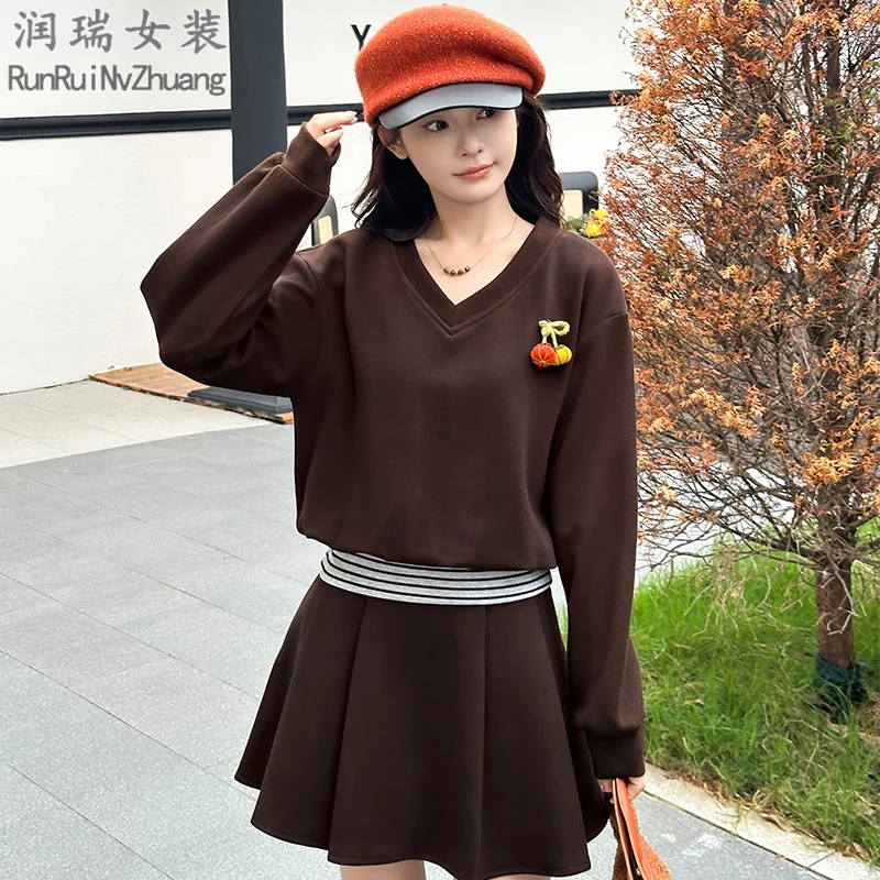 韩版千金风时尚套装女2025秋季新款长袖V领卫衣百褶裙两件套通勤