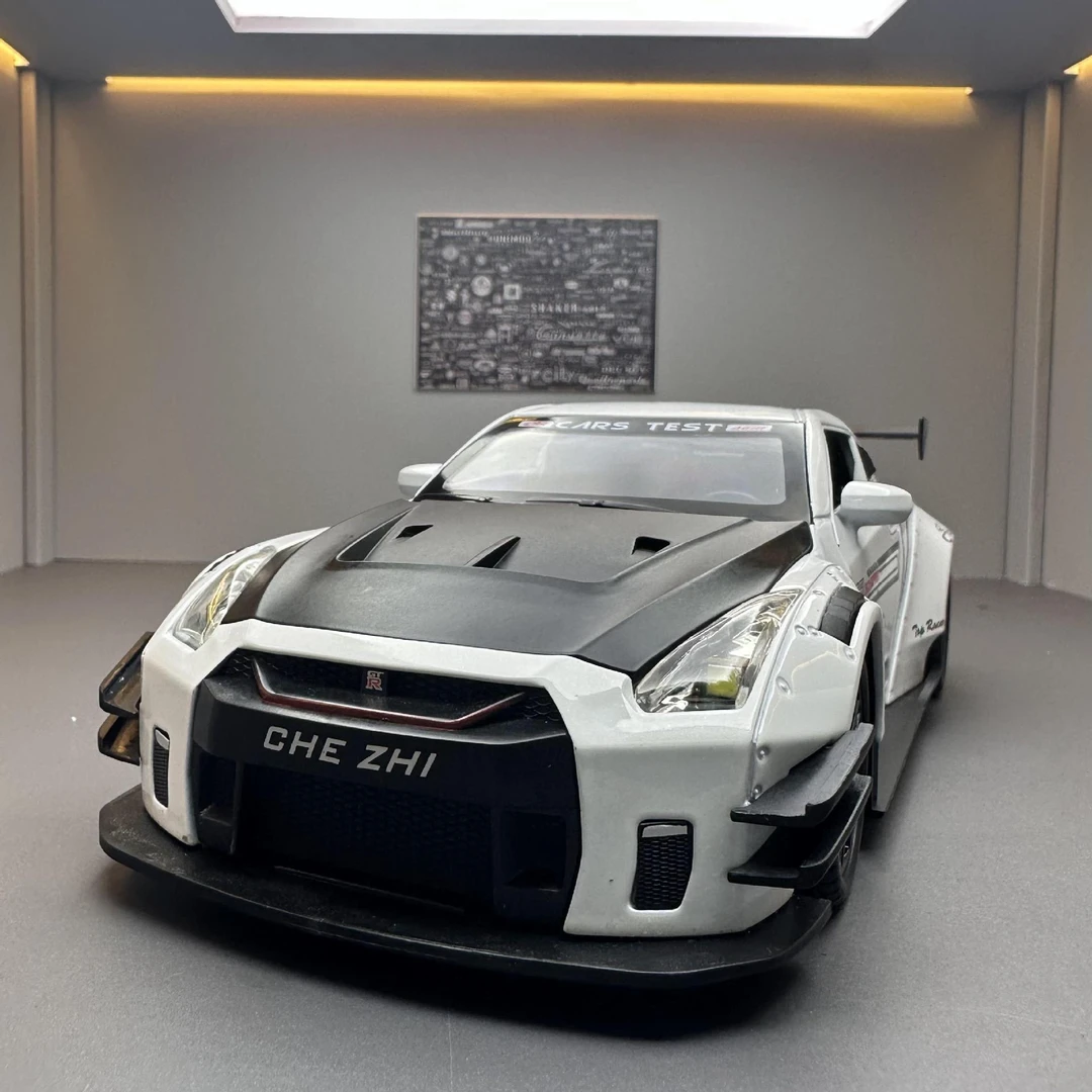 【尼桑GTR】1:24跑车模型东瀛战神高端收藏级合金车模尼桑GTR仿真