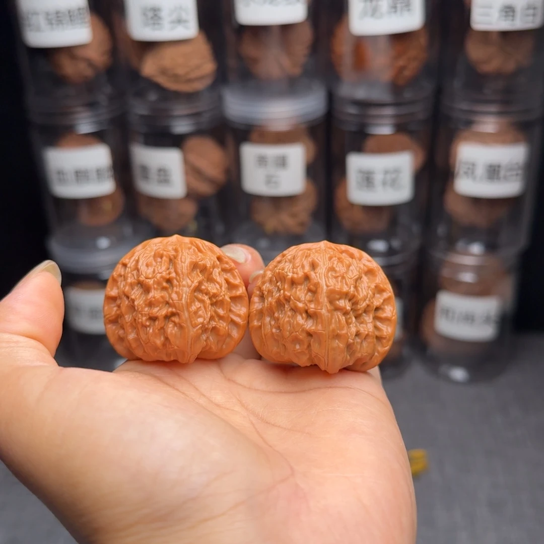 把件文玩核桃球白