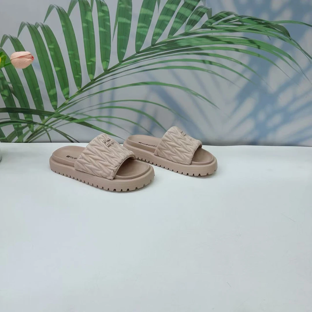 小强家女鞋 芽儿家新款百搭女凉鞋（Y502-71-1）（W35AYV2788410S）