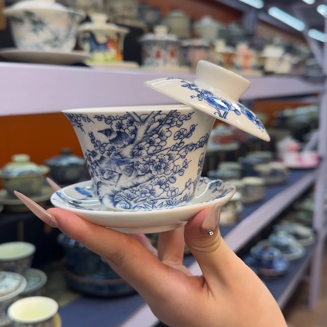 我在外面吃饭呢你在哪了我在外面