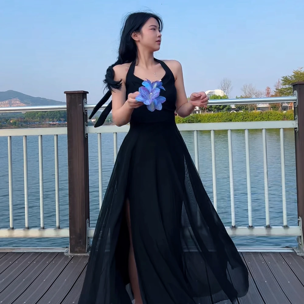 优雅黑色吊带长裙展现时尚性感高腰设计小黑裙显瘦气质夏季复古