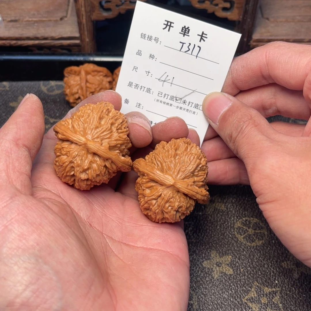 桃核把件文玩核桃