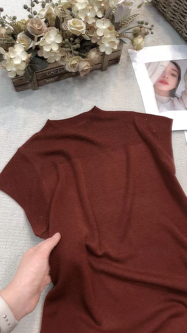 丽丽家~红时尚休闲百搭纯色圆领飞袖上衣260