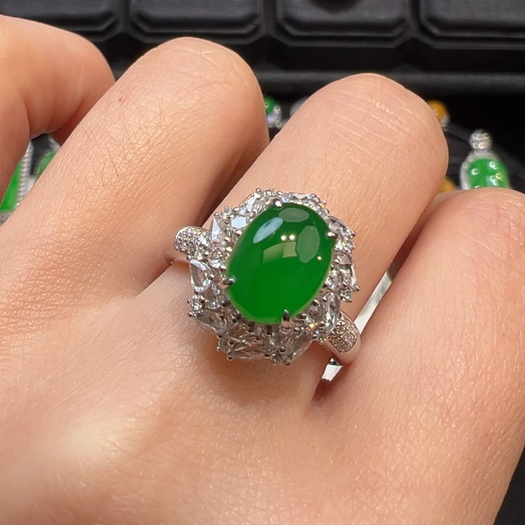 翡翠戒指18K金镶嵌收到货48小时鉴赏期