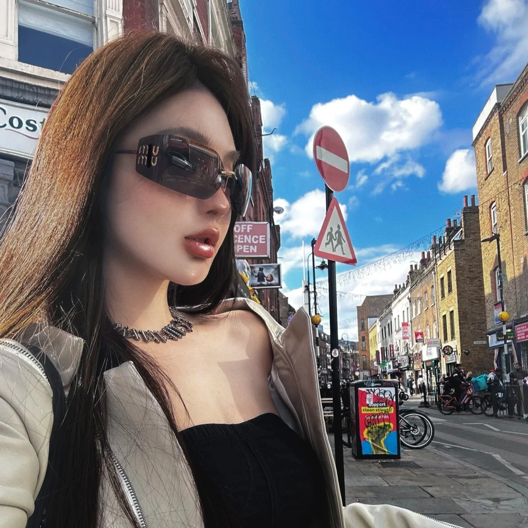 辣妹风护目镜网红明星同款时尚防晒高清太阳镜墨镜百搭男女同款