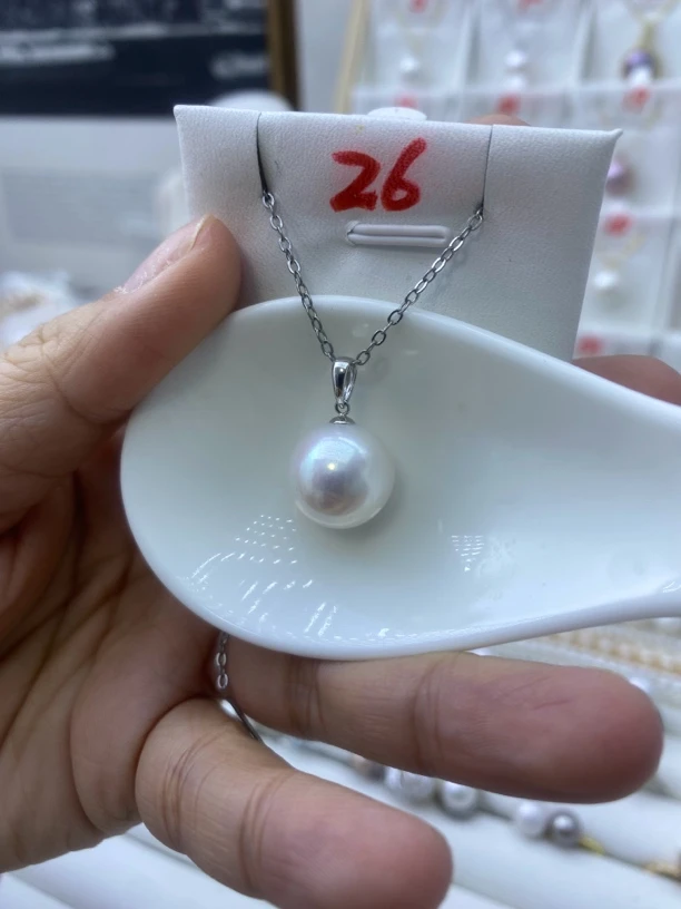 18K金天然淡水珍珠吊坠13+