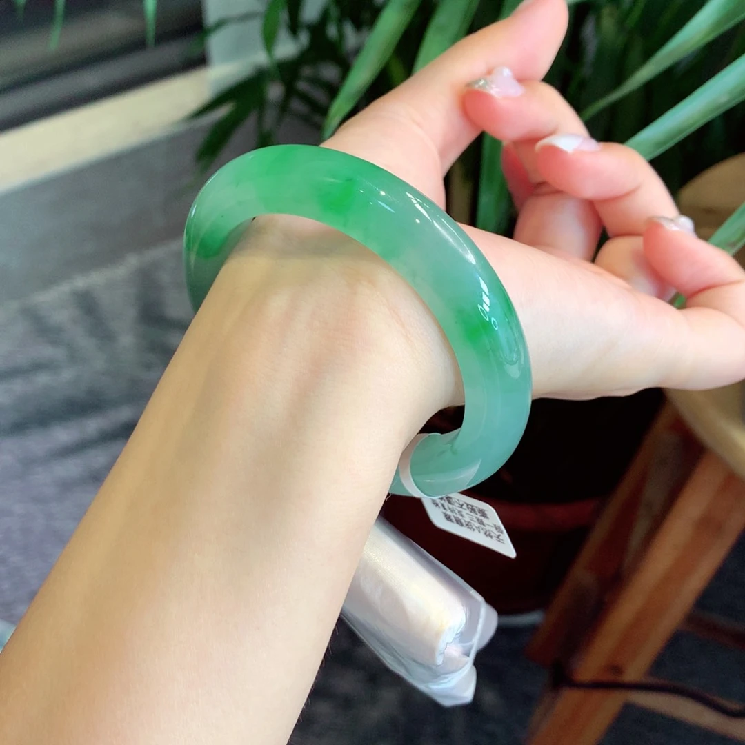 未镶嵌手镯翡翠种色兼备闭眼入27号正圈77