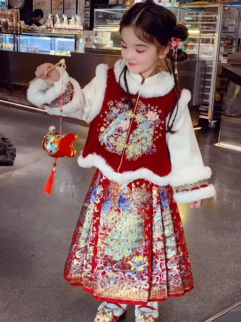 女童拜年服女孩国风汉服马面裙套装冬装2025新款儿童喜庆过年衣服