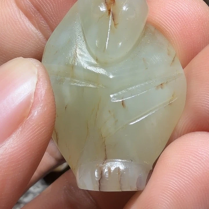 闻***省和田玉（糖玉）未镶嵌颈饰