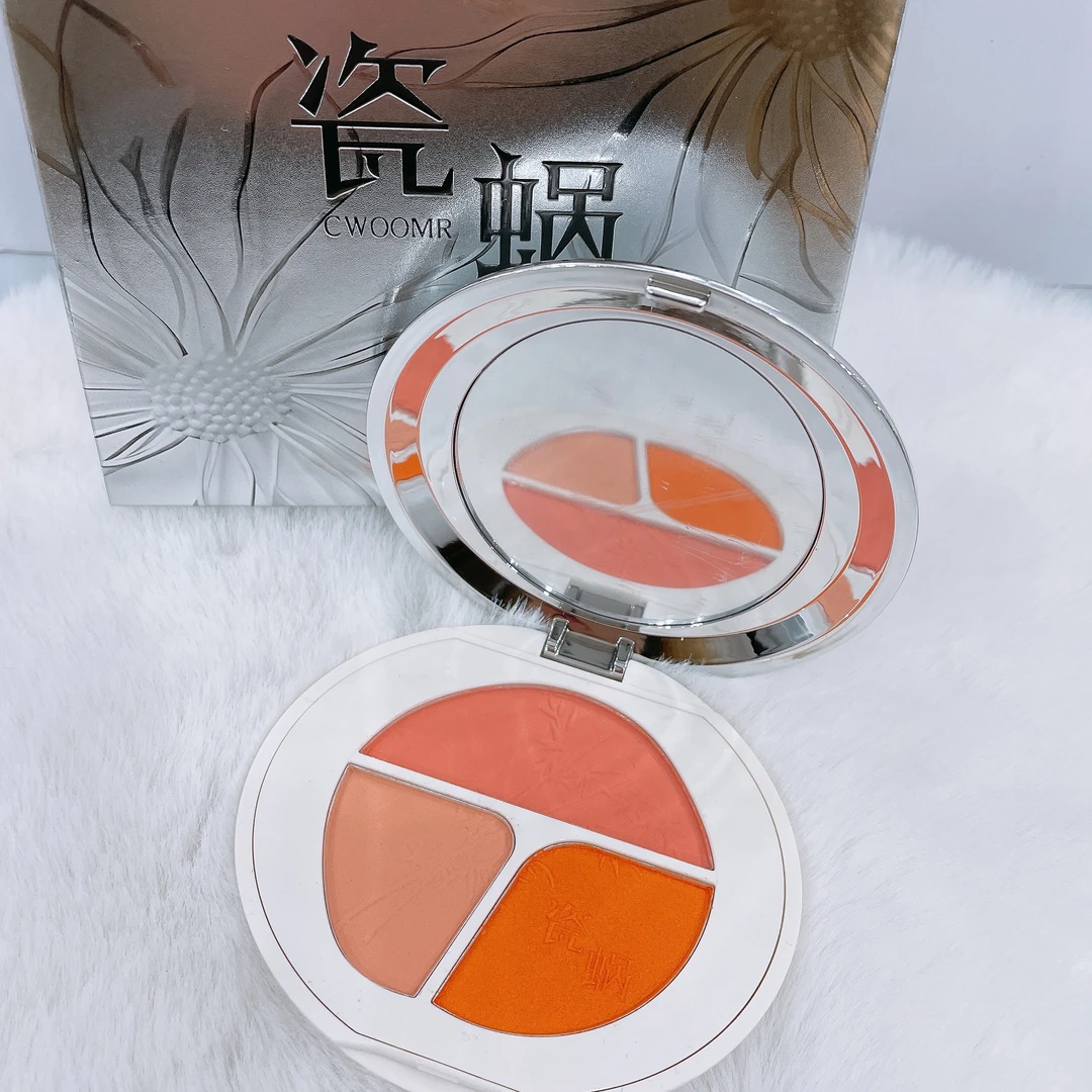 瓷蜗三色腮红盘粉质细腻显色度好