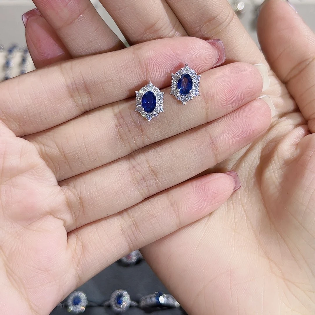 蓝宝石耳饰银S925镶嵌浅**_