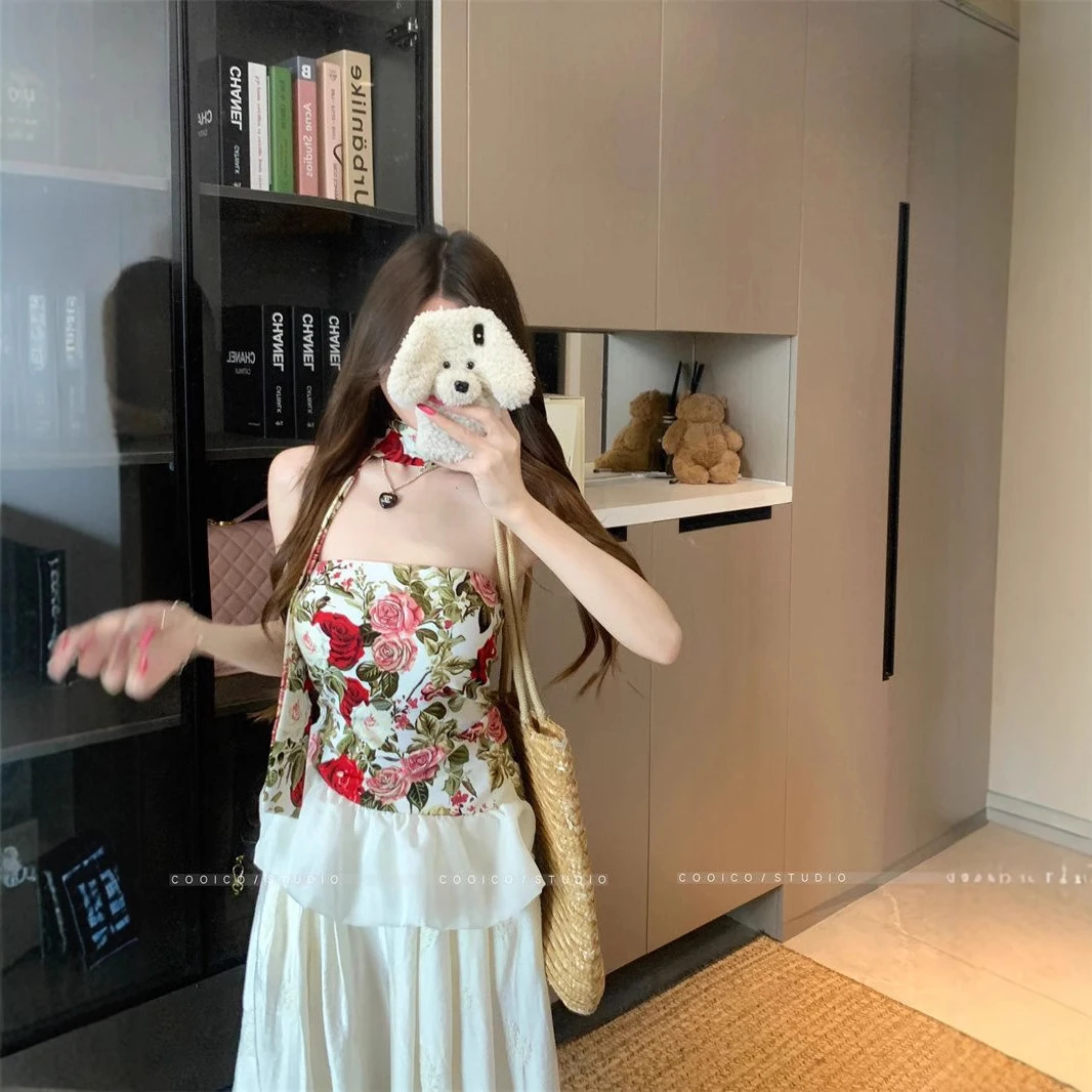 法式花朵抹胸背心女夏季荷叶边裹胸短款性感辣妹外穿海边飘带上衣