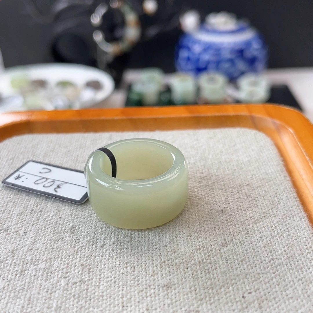 未镶嵌戒指和田玉c58 蜂蜜水圆切17.3