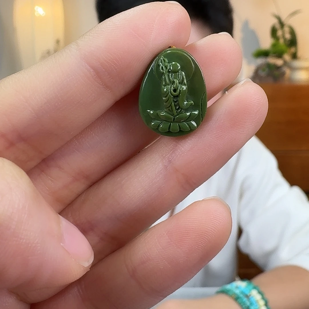 绿松石未镶嵌挂件