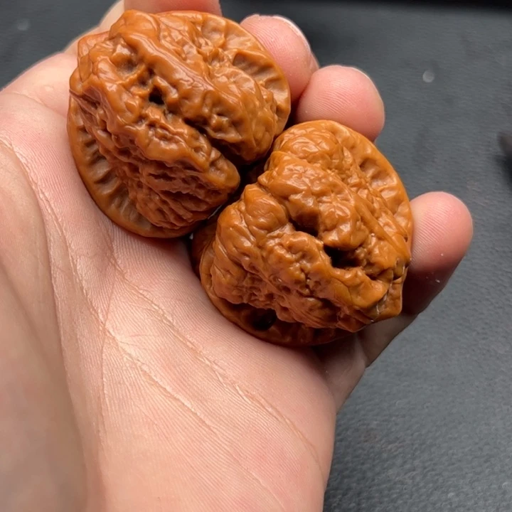 文玩核桃吊坠小***宝71号核桃