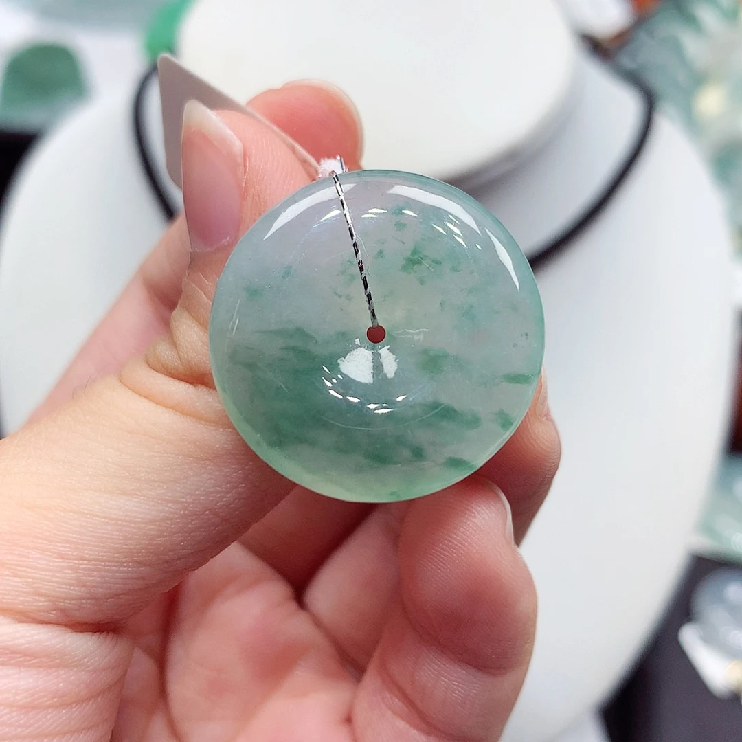 大****翡翠未镶嵌颈饰编号25.5/5.9