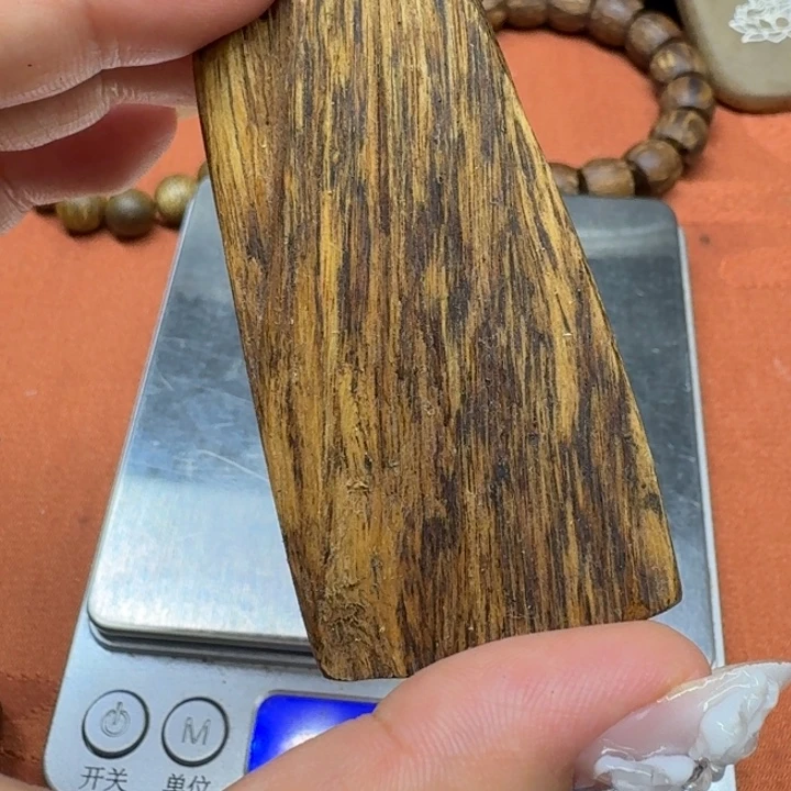 大叶紫檀（黑酸枝木类）