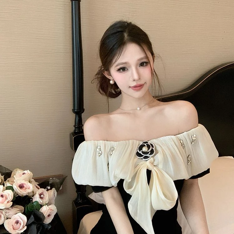 2025夏季新款洋气小香风显瘦针织上衣女外穿系蝴蝶结露肩性感短袖