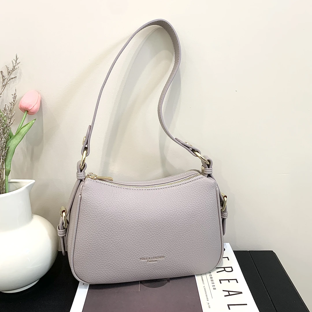 2025新款真皮饺子包大容量简约女士单肩腋下包时尚百搭斜挎包