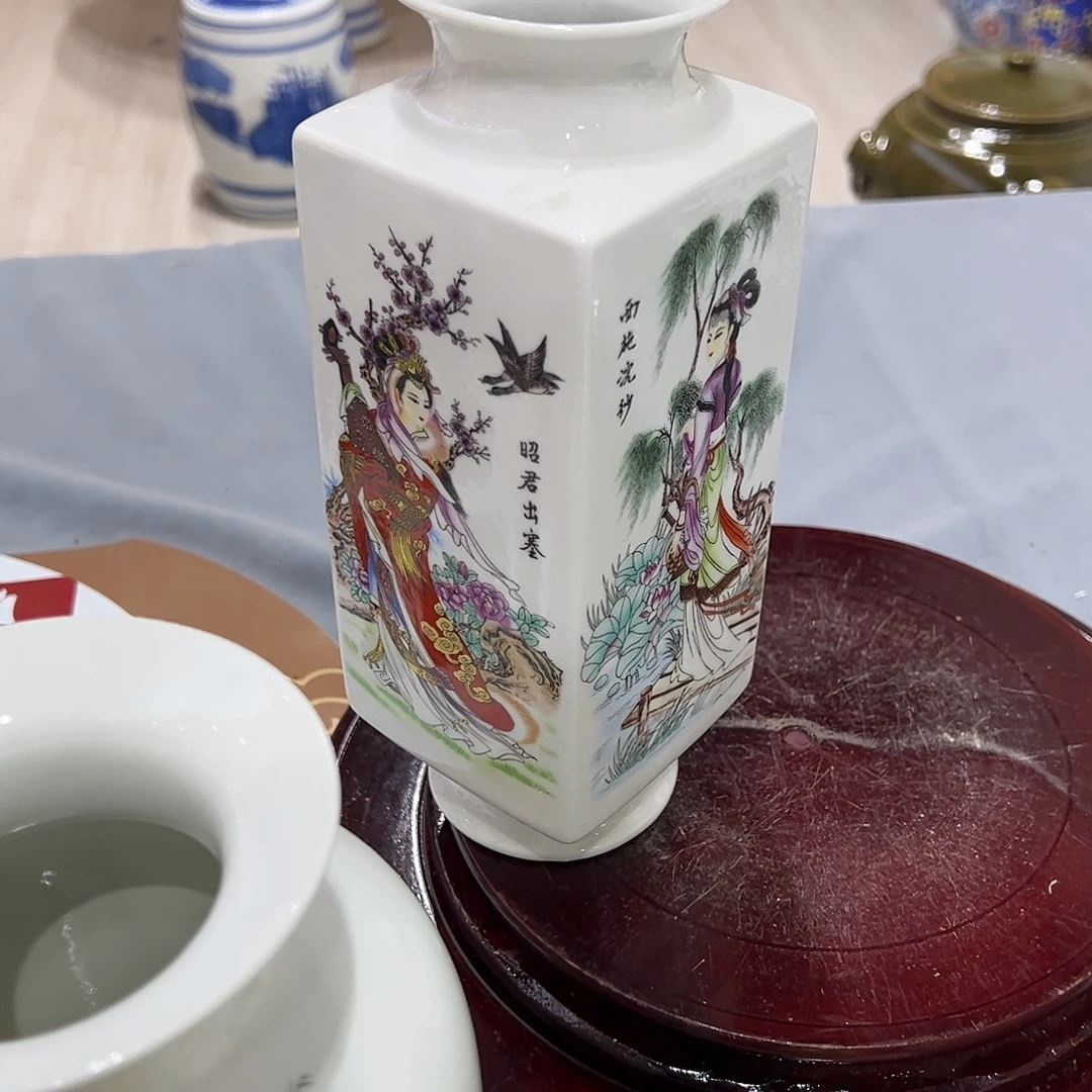 摆件陶23cm四大美女四方瓶