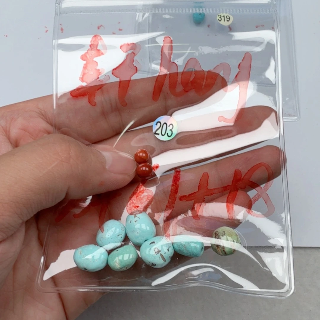 南红玛瑙未镶嵌珠宝奇石