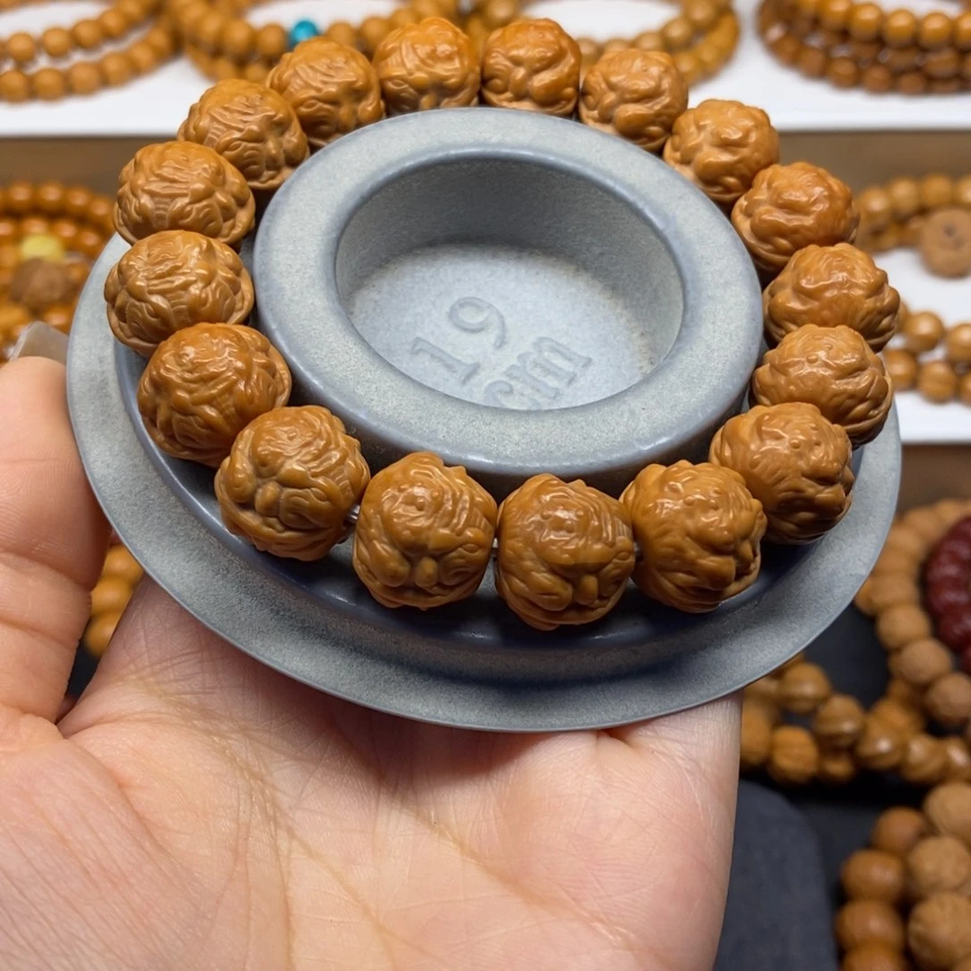 【闪购商品】猴头核桃手串蟾王16mm